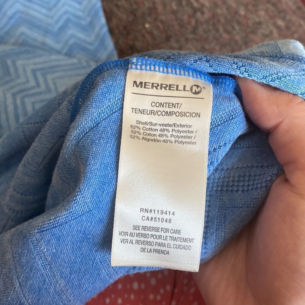 Merrell large blue blouse - Picture 7 of 7